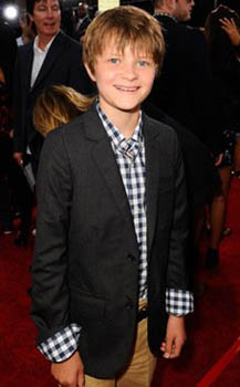 Charlie Tahan